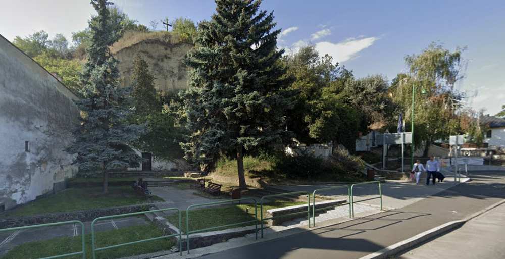 Dísztelen park